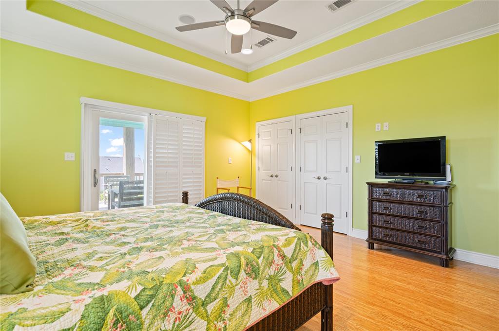 868 Surfview, Crystal Beach, Texas image 27