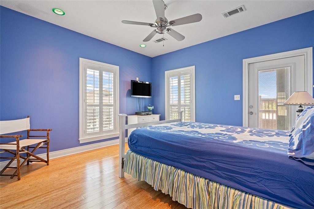 868 Surfview, Crystal Beach, Texas image 39