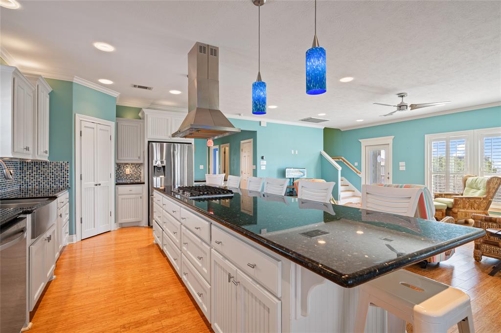 868 Surfview, Crystal Beach, Texas image 24
