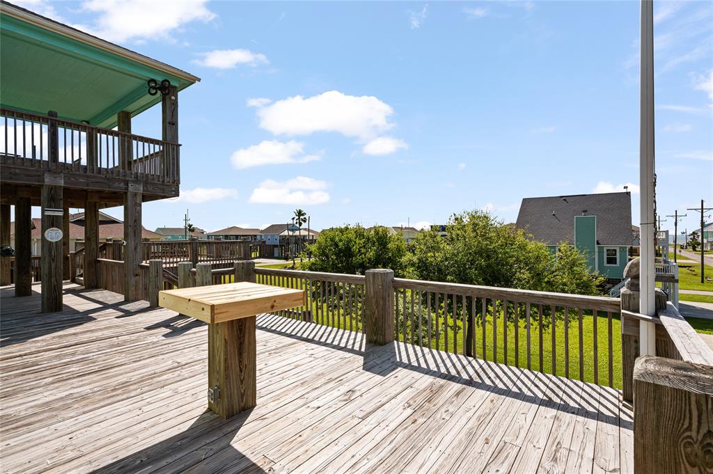 868 Surfview, Crystal Beach, Texas image 6