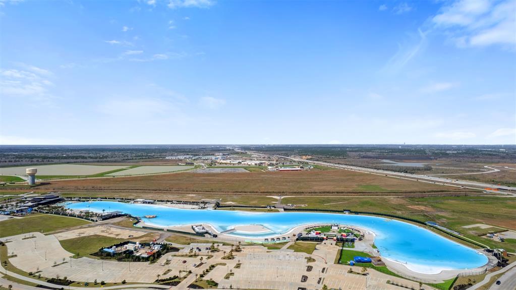 2628 Diamond Reef Lane, Texas City, Texas image 22
