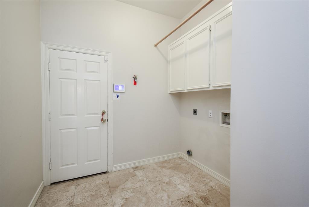 2615 Pinebend Drive, Pearland, Texas image 27