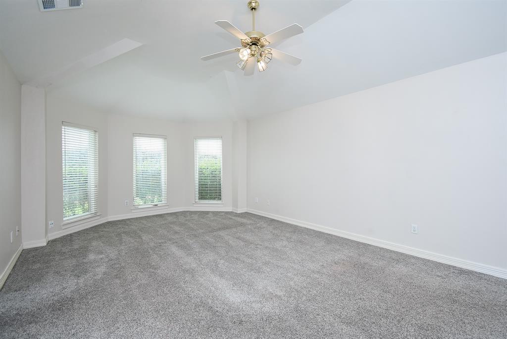 2615 Pinebend Drive, Pearland, Texas image 17