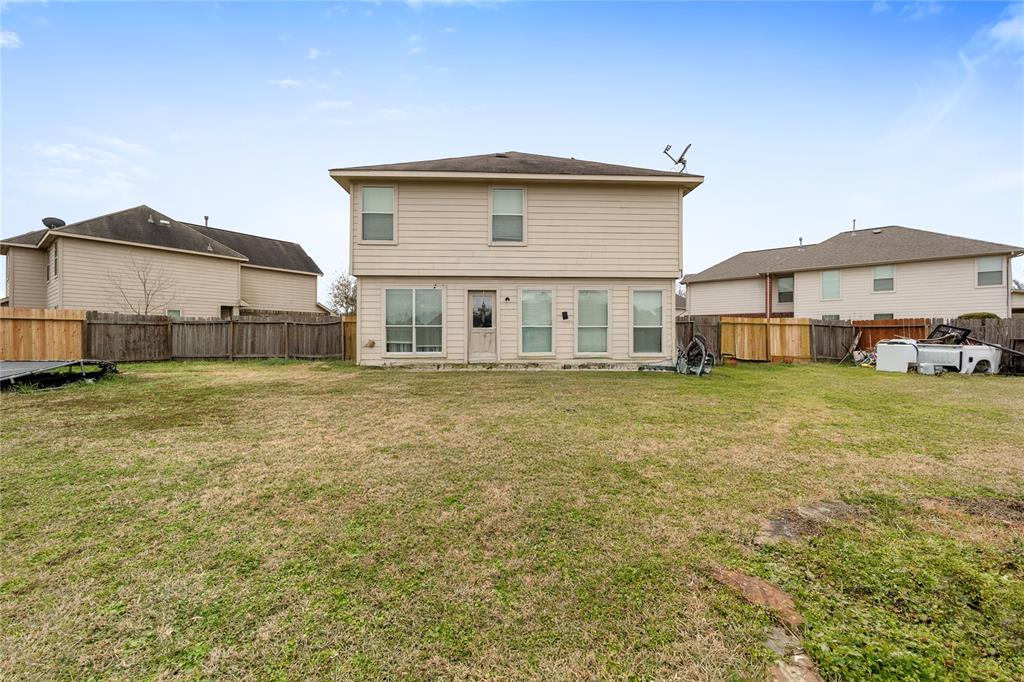 2818 Puddle Duck Court, Humble, Texas image 29