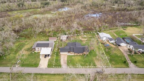 A home in Angleton