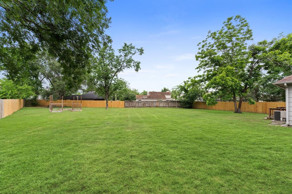6906 Autumn Flowers Drive, Katy, Texas image 25