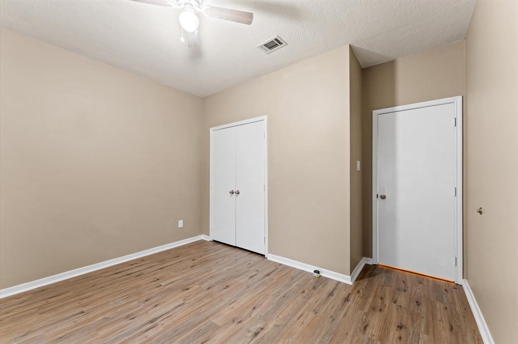 6906 Autumn Flowers Drive, Katy, Texas image 22