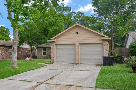 Photo of 5443 Quail Tree Lane, Humble, TX 77346 (MLS # 55552921)