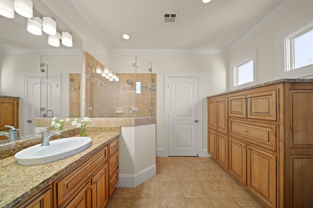 7527 Foster Island Drive, Richmond, Texas image 30