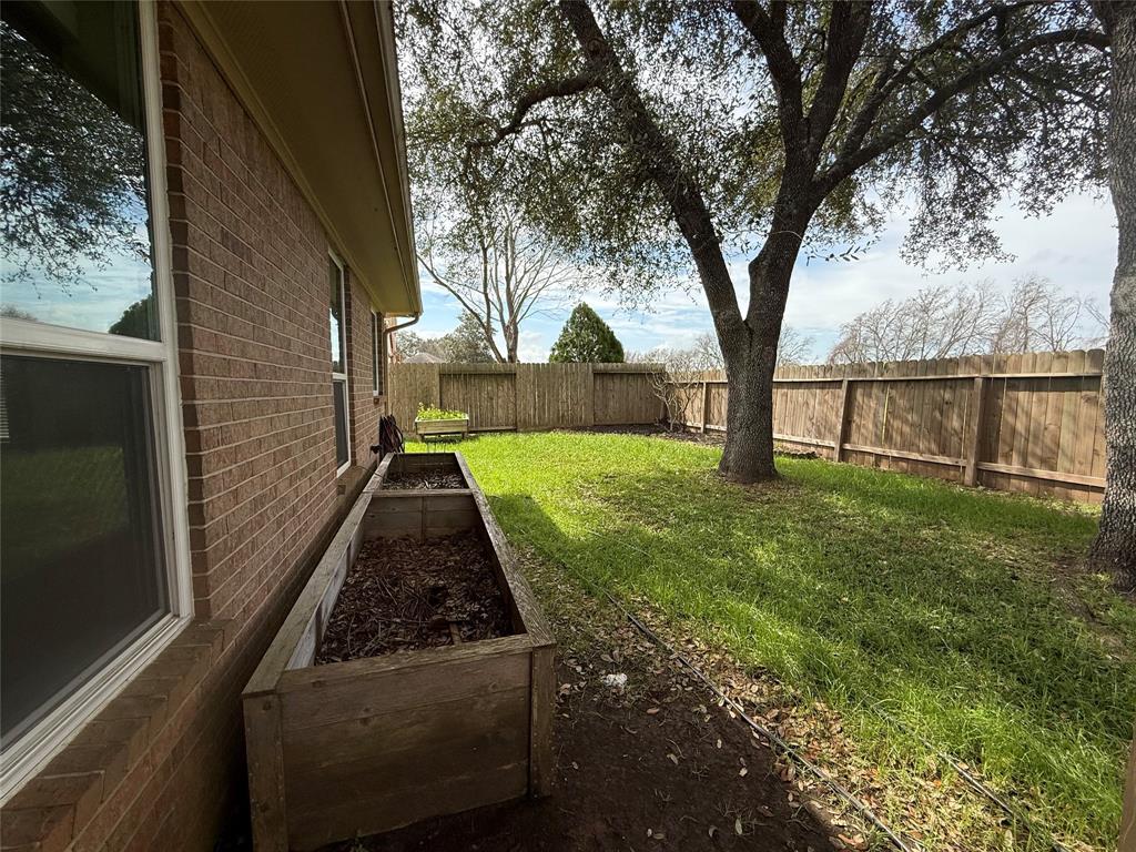 506 High Meadows Drive, Sugar Land, Texas image 33