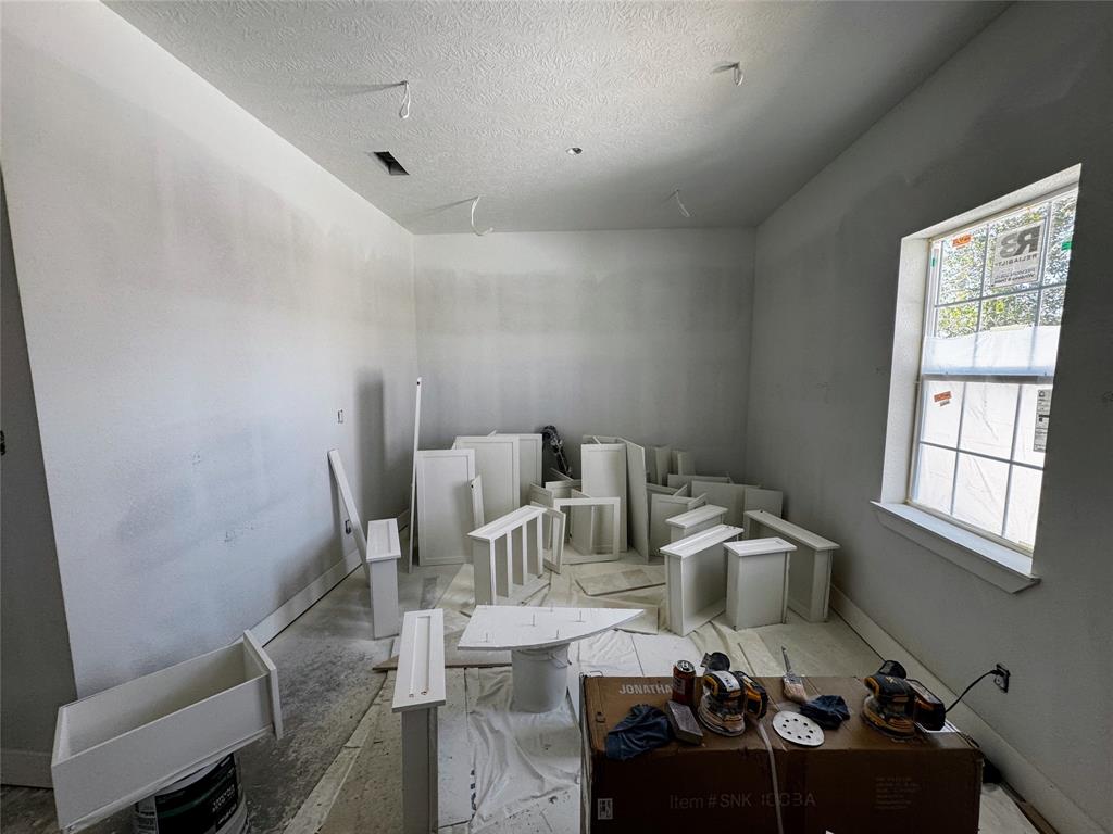 205 Charles Street, Cleveland, Texas image 7