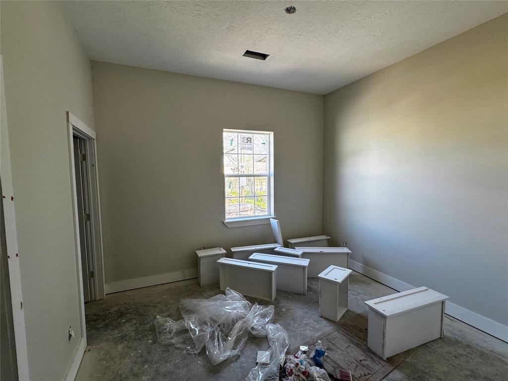 205 Charles Street, Cleveland, Texas image 6