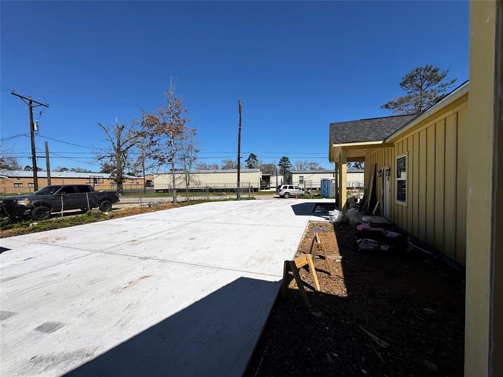 205 Charles Street, Cleveland, Texas image 9
