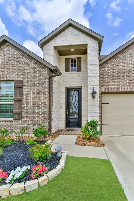 18026 Blossom Springs Court, Cypress, Texas image 4