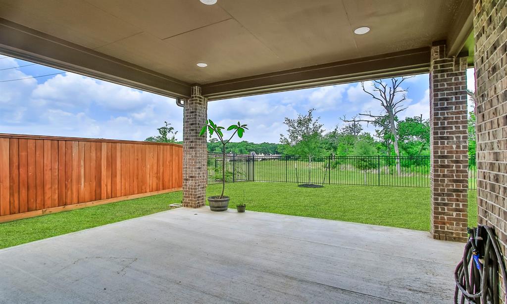 18026 Blossom Springs Court, Cypress, Texas image 32