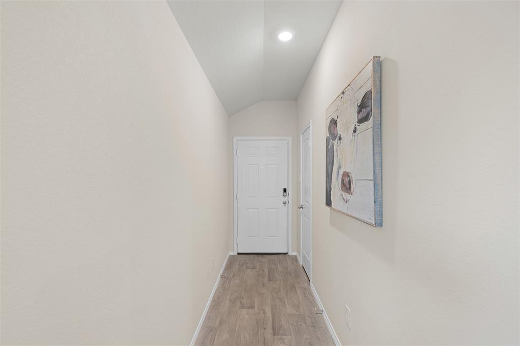 2409 Divot Lane, Navasota, Texas image 6