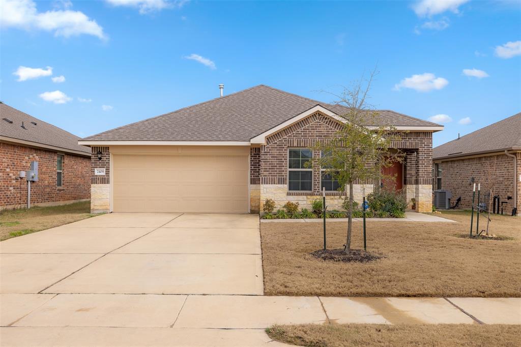 2409 Divot Lane, Navasota, Texas image 3