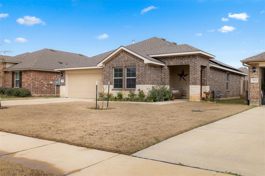 2409 Divot Lane, Navasota, Texas image 4