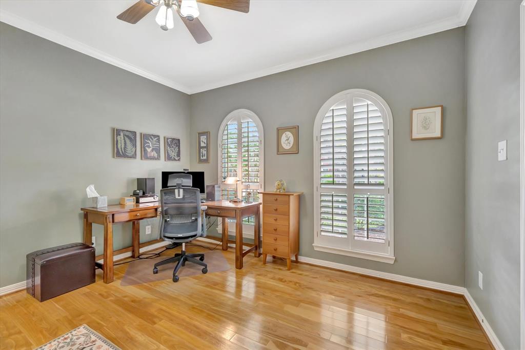 4410 Towering Oak Court