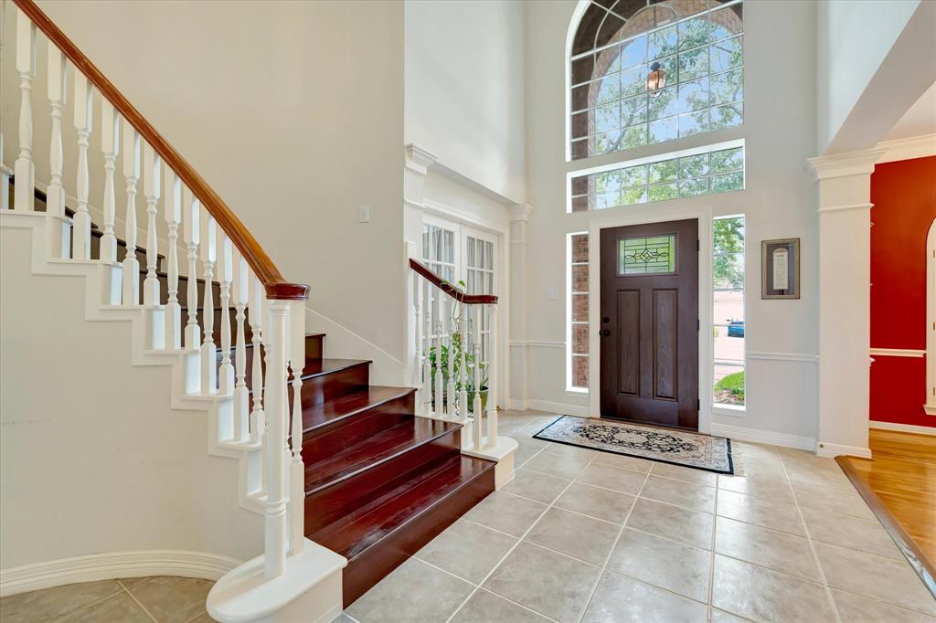 4410 Towering Oak Court