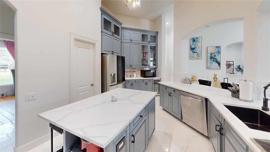 4009 Ravencrest Court