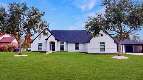 4009 Ravencrest Court Pearland TX 77584