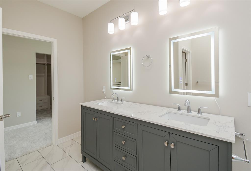 147 S 66 Street, Houston, Texas image 23