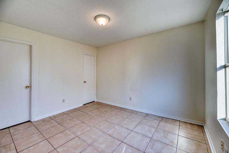 7210 Fox Hall Lane, Humble, Texas image 8