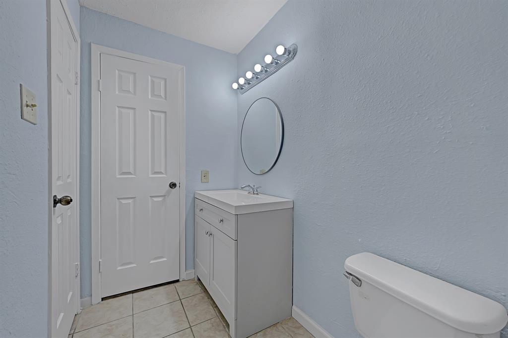 10855 Meadowglen Lane #806, Houston, Texas image 15