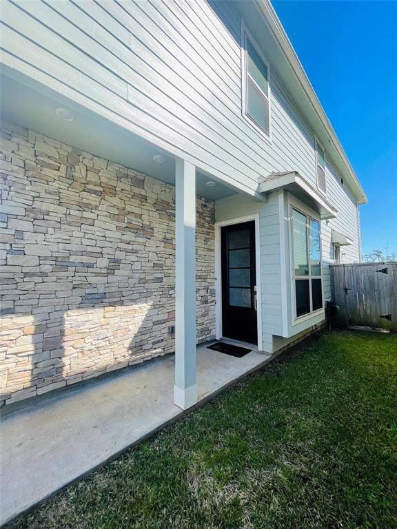 963 Lars Trek Trail, Conroe, Texas image 4