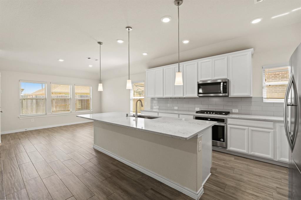 6918 Russet Oak Lane, Katy, Texas image 24