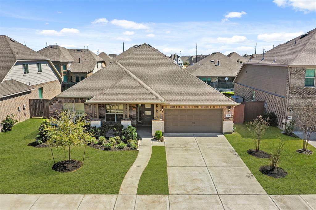 6918 Russet Oak Lane, Katy, Texas image 2