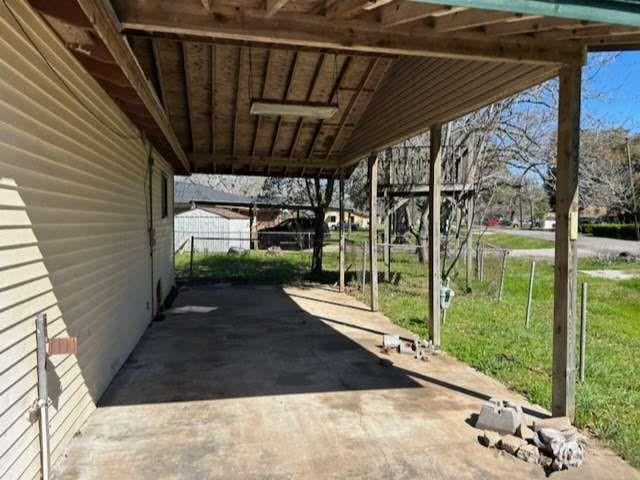 1112 Pecan Street, Clute, Texas image 8