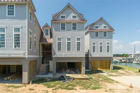 A home in Seabrook