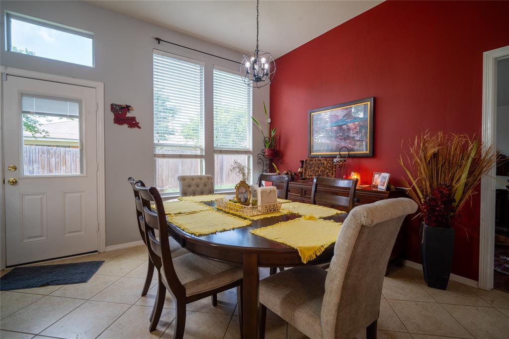 32102 Annice Lane, Pinehurst, Texas image 16