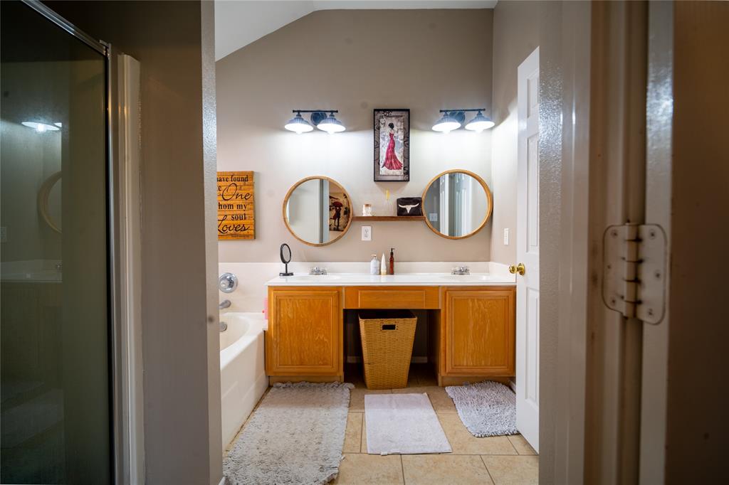 32102 Annice Lane, Pinehurst, Texas image 20