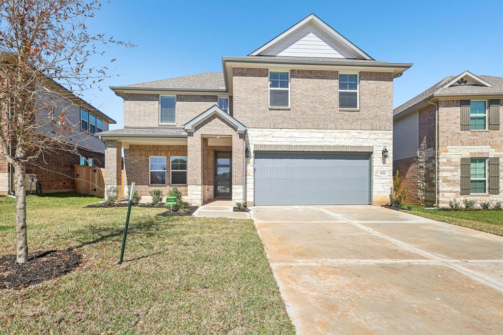 1856 Velvet Oak Lane