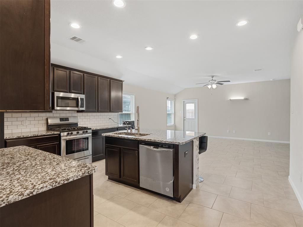 18215 Banfield Summit Court, Richmond, Texas image 4