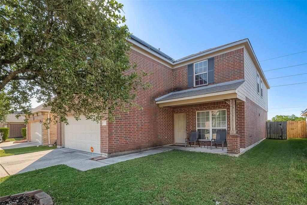 9514 Barr Spring Drive, Humble, Texas image 4