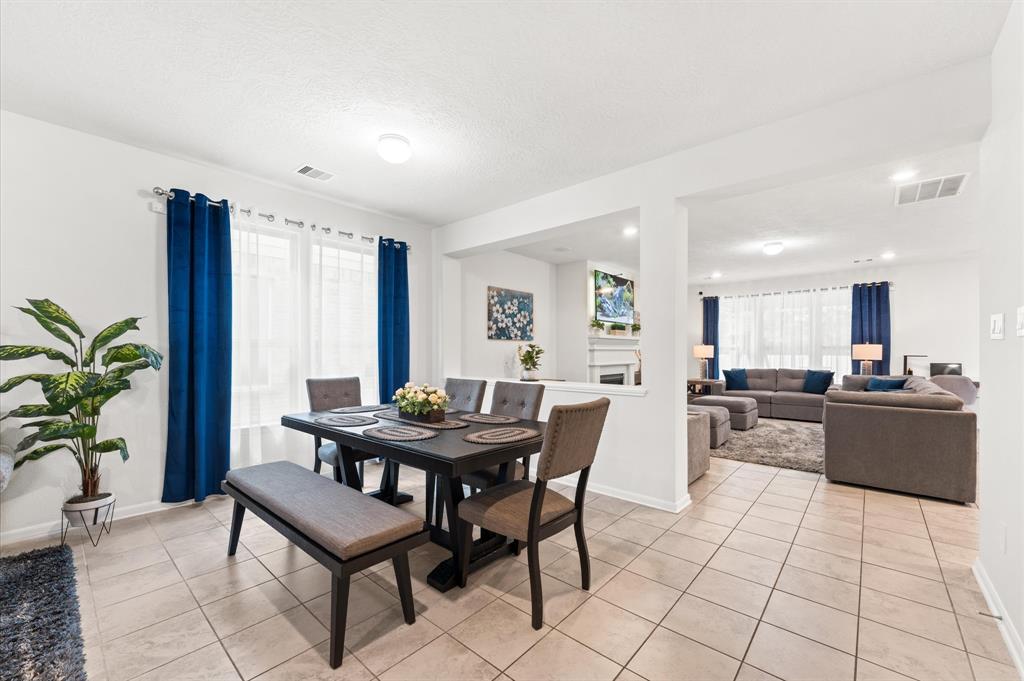 1164 Clonmore Court, Conroe, Texas image 12