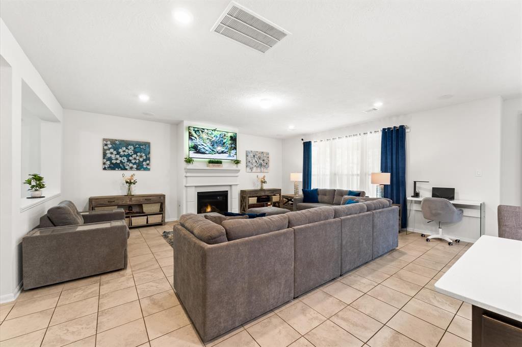 1164 Clonmore Court, Conroe, Texas image 19