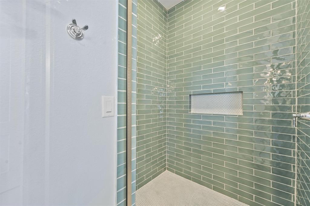 25715 Spotted Sandpiper Drive, Galveston, Texas image 23