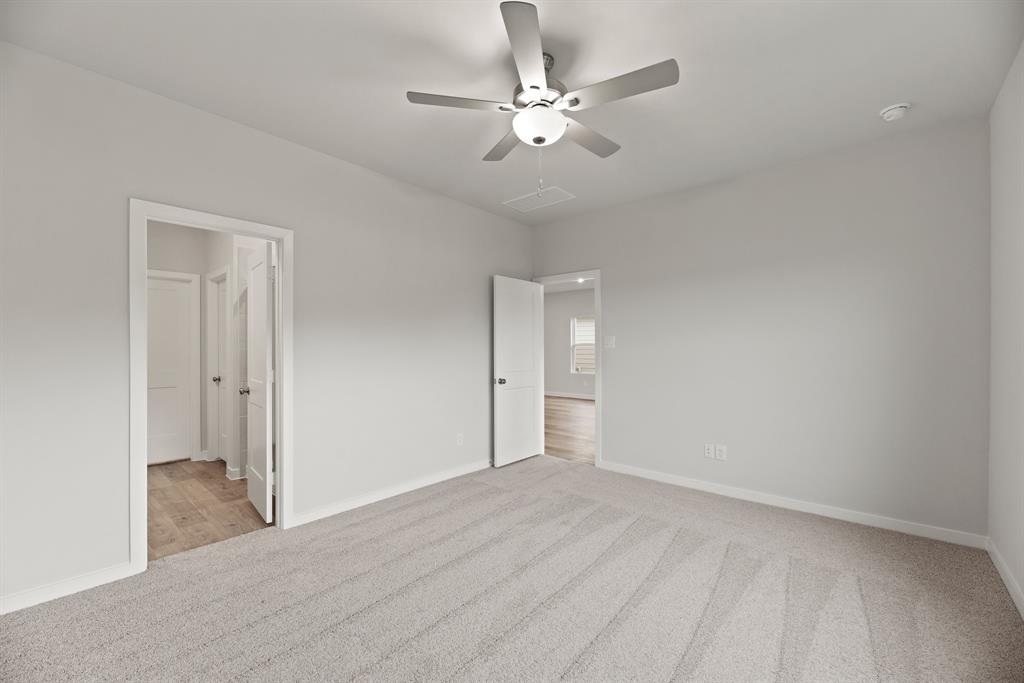 10750 Red Flagstone Drive, Conroe, Texas image 15