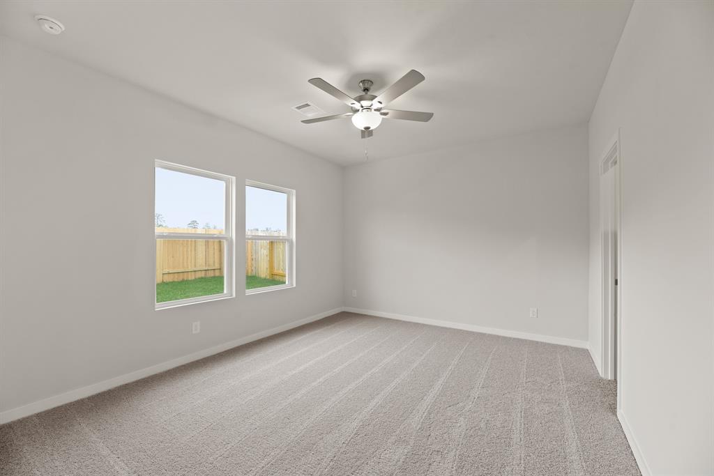 10750 Red Flagstone Drive, Conroe, Texas image 14
