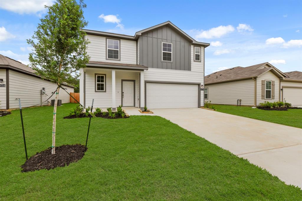 10750 Red Flagstone Drive, Conroe, Texas image 3