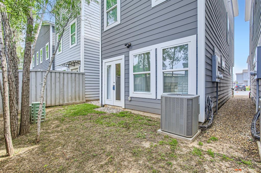 18823 Luminescent Lane, Spring, Texas image 18