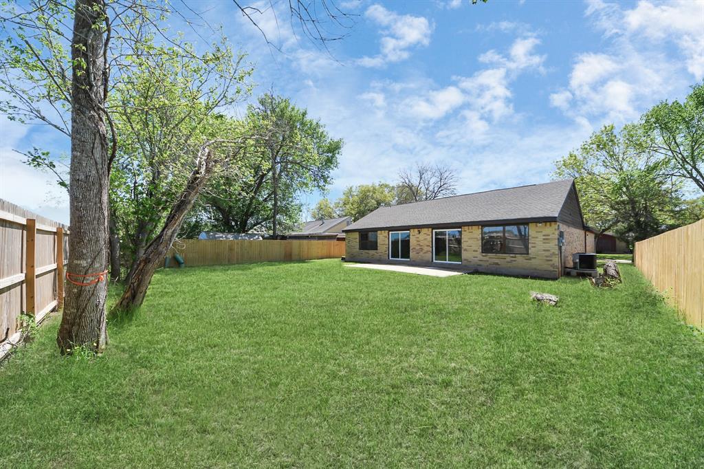 1133 Kingston Drive, Wharton, Texas image 4