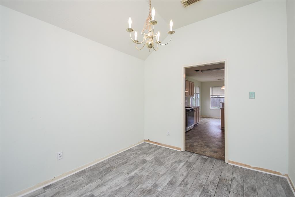6818 Cansfield Court, Katy, Texas image 4