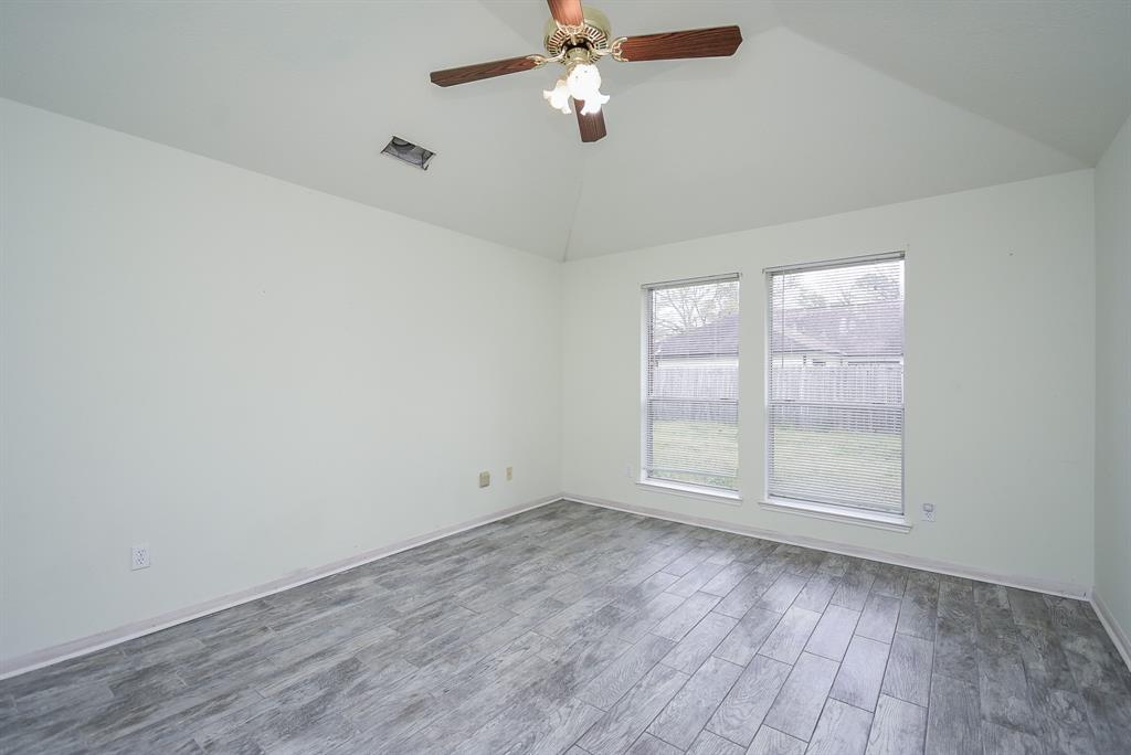 6818 Cansfield Court, Katy, Texas image 10