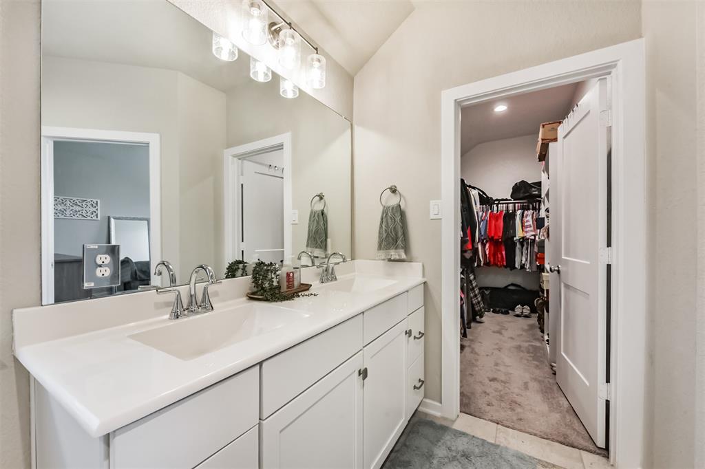 4711 Bartagrass Drive, Rosenberg, Texas image 23